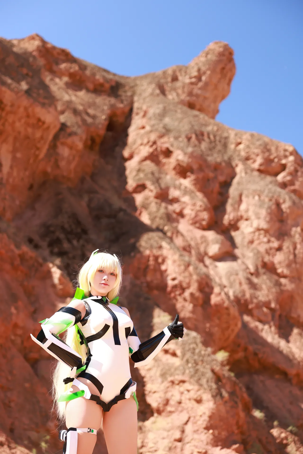 G44不会受伤 - Angela Balzac (Expelled from Paradise)-erohere14.webp