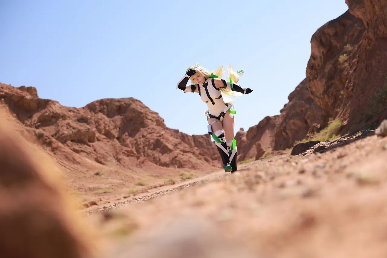 G44不会受伤 - Angela Balzac (Expelled from Paradise)-erohere23.webp