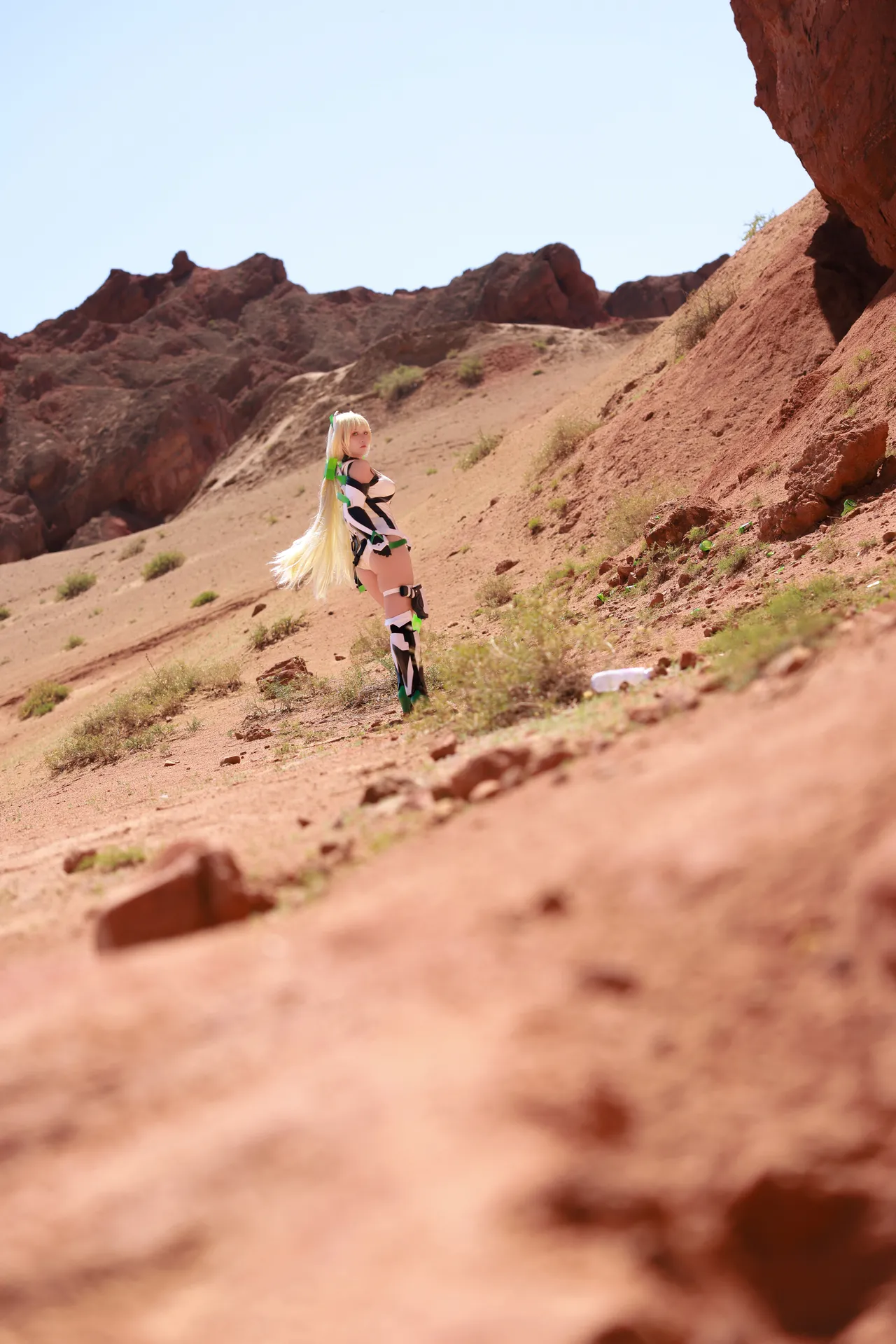 G44不会受伤 - Angela Balzac (Expelled from Paradise)-erohere27.webp