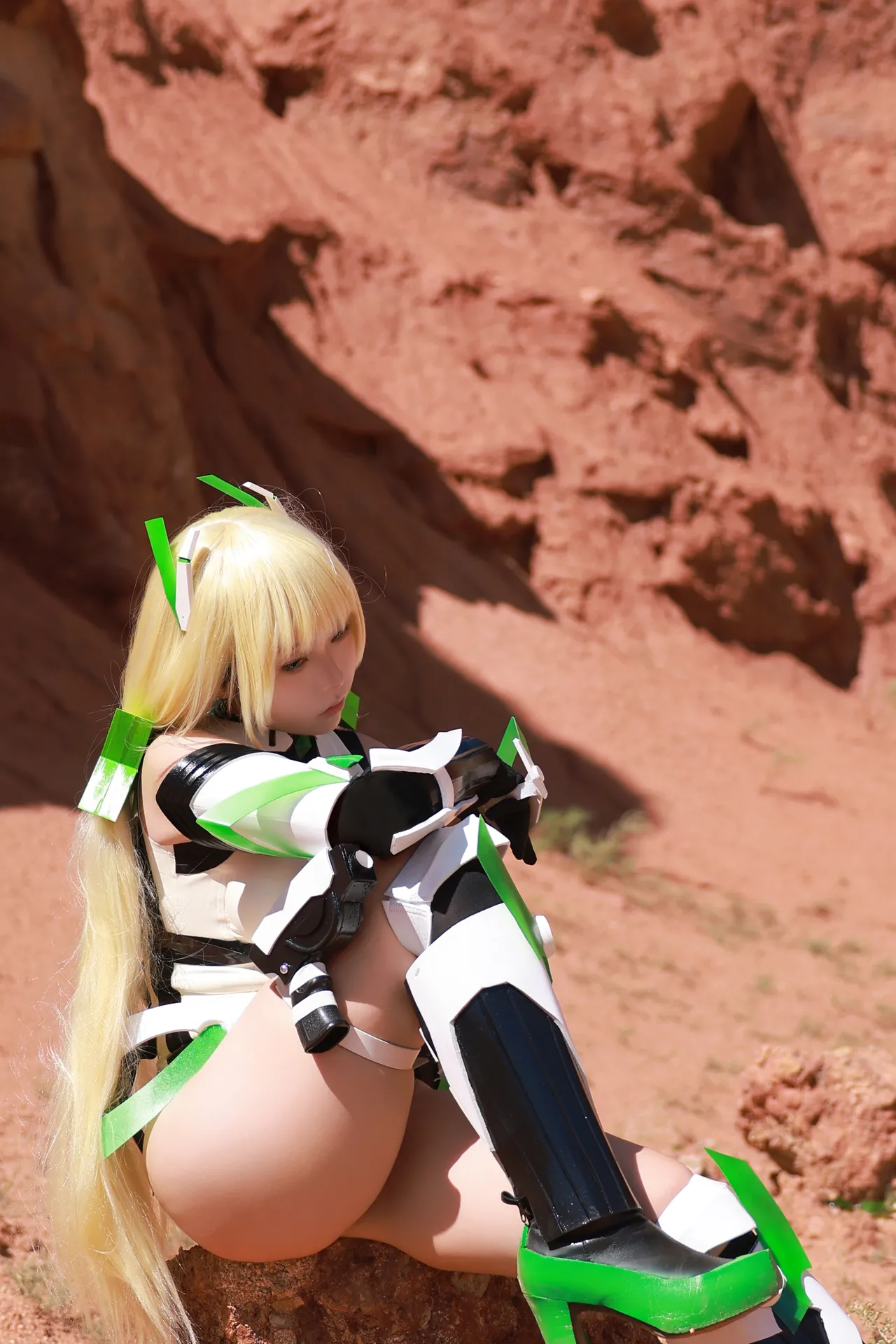 G44不会受伤 - Angela Balzac (Expelled from Paradise)-erohere28.webp