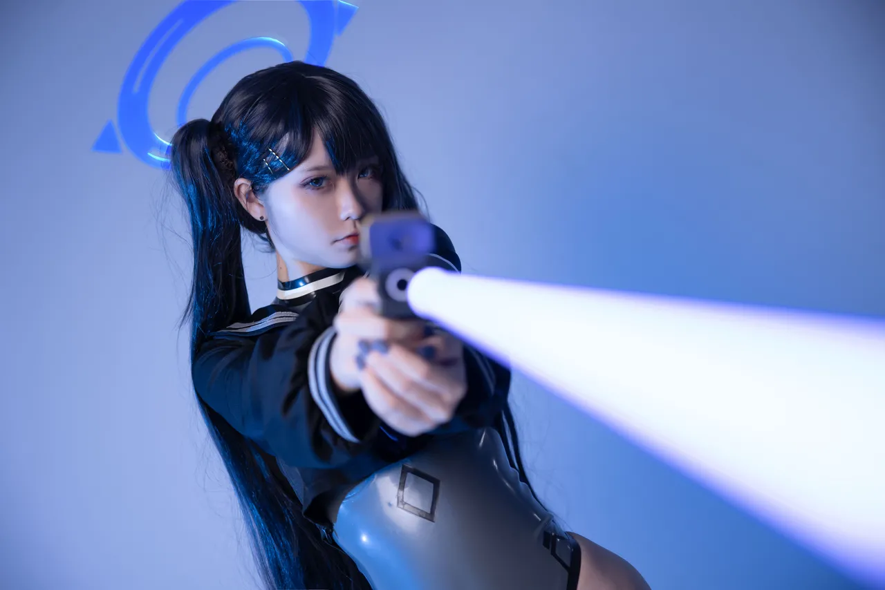Blue-erohere15.webp