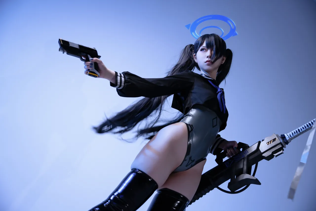 Blue-erohere17.webp