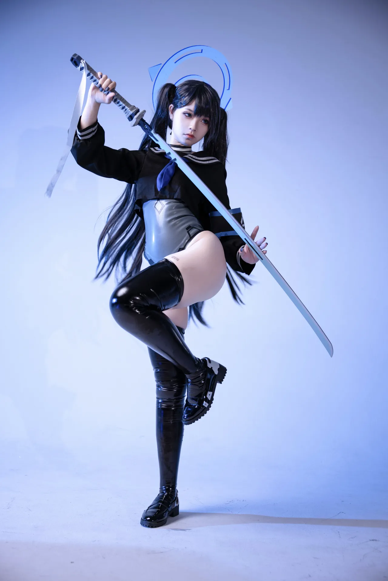 Blue-erohere25.webp