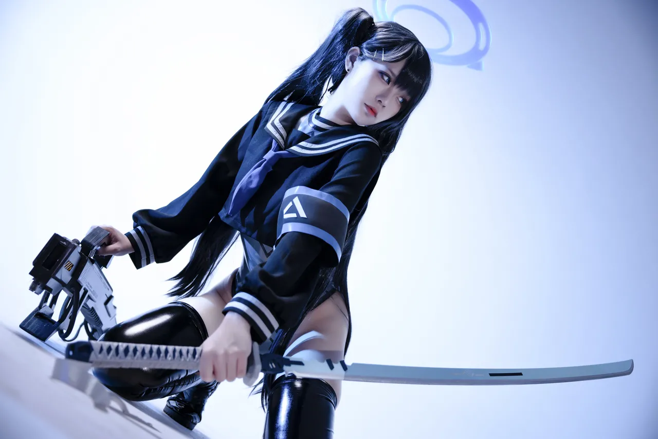 Blue-erohere28.webp