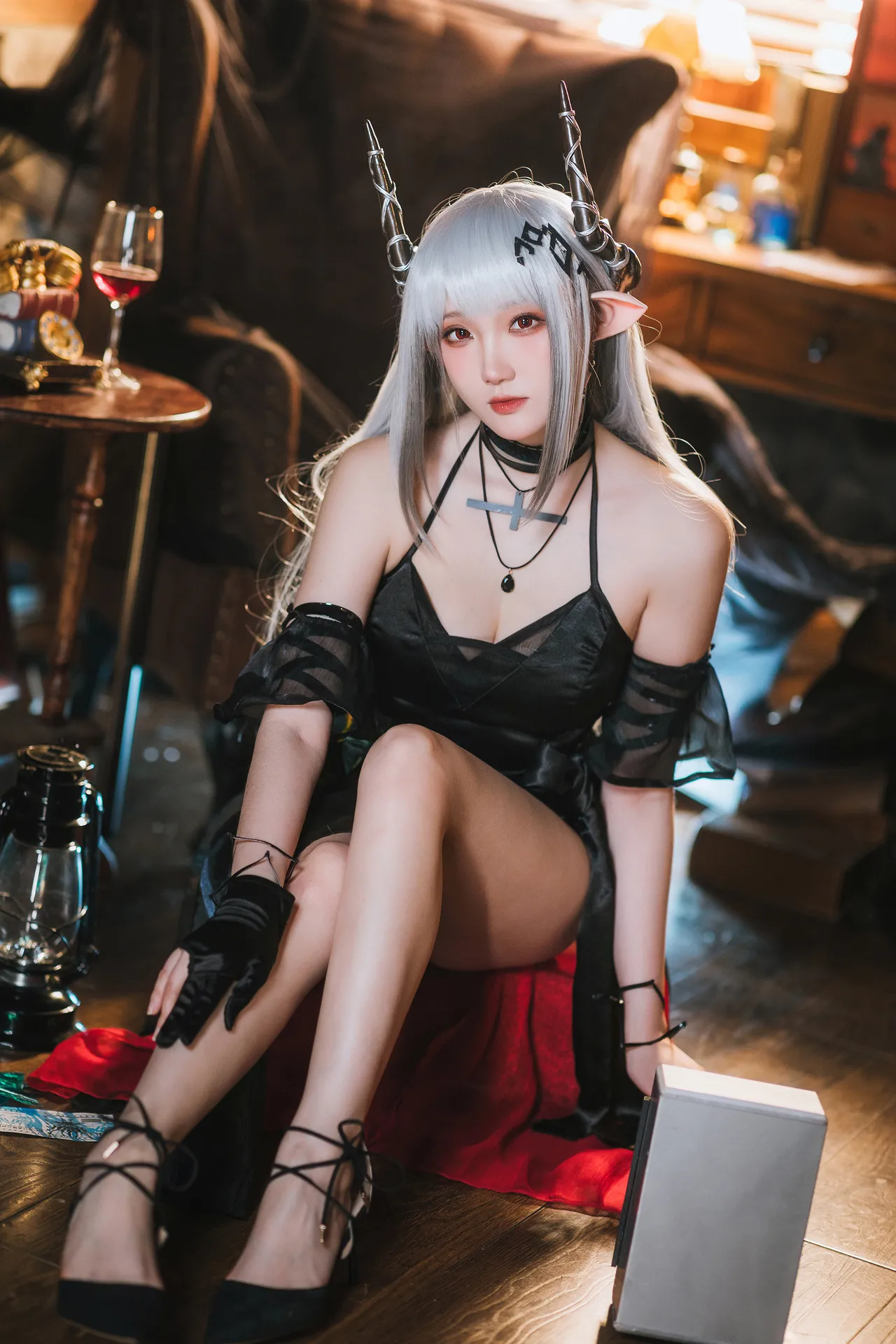 Guaxi Chan - Mudrock-erohere24.webp