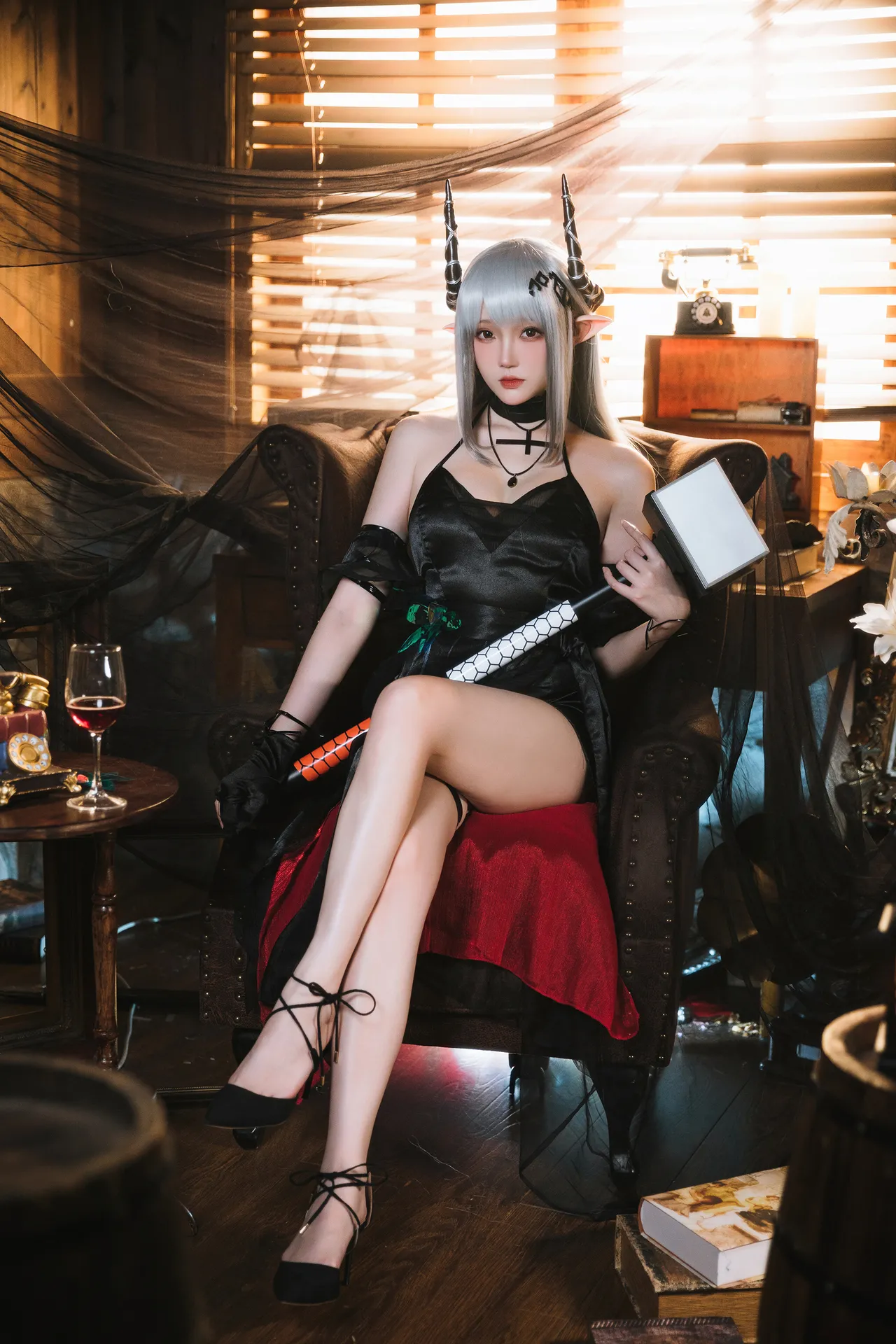Guaxi Chan - Mudrock-erohere6.webp