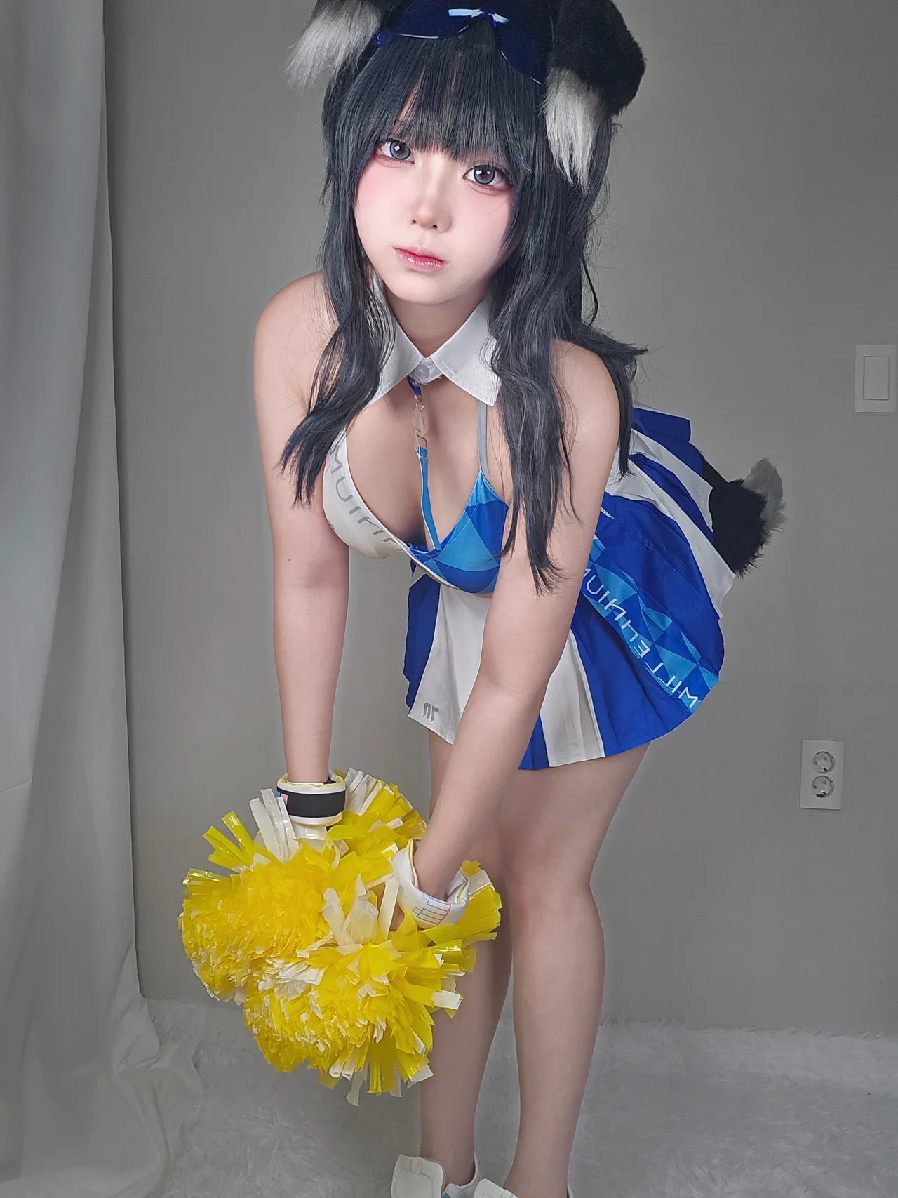 Hamumang - Hibiki-erohere3.webp