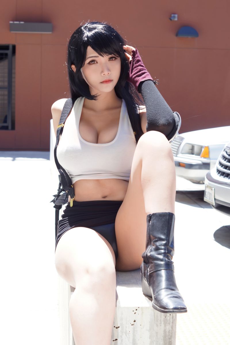 Hana Bunny - Tifa-erohere1.jpg