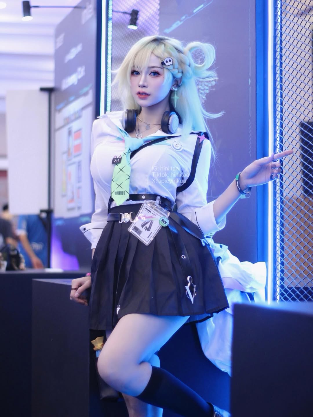 Hiniitaa - Lynae-erohere2.jpg