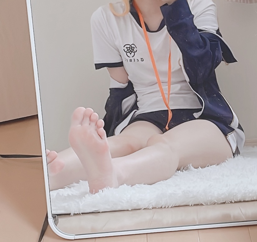 Hinohinoki - Iochi Mari (Gym ver.)-erohere16.jpg