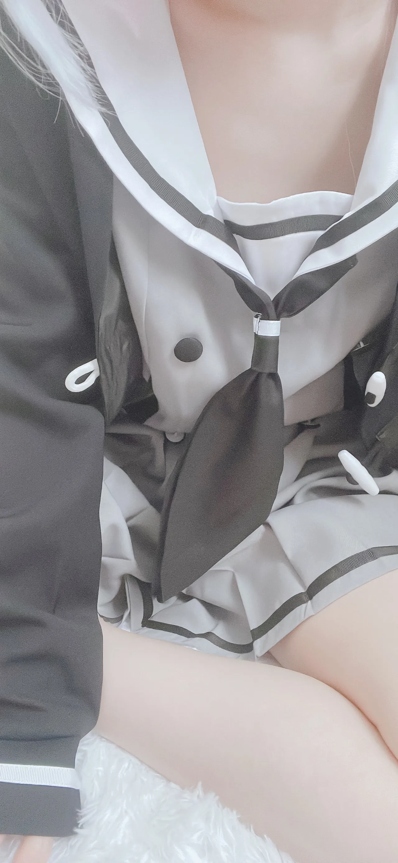 Hinohinoki - Uzawa Reisa-erohere5.webp