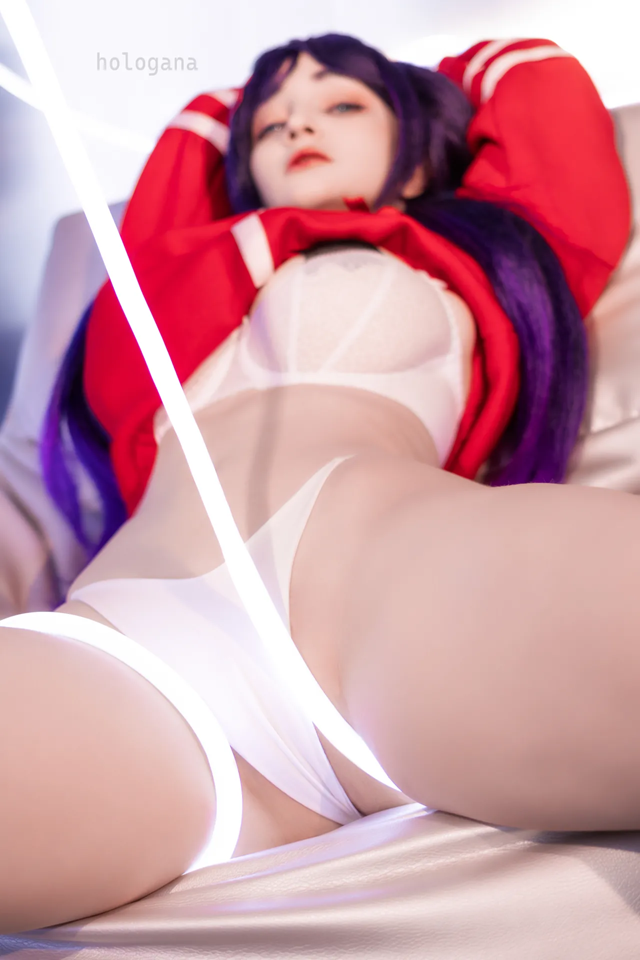 Hologana - Mita-erohere7.webp