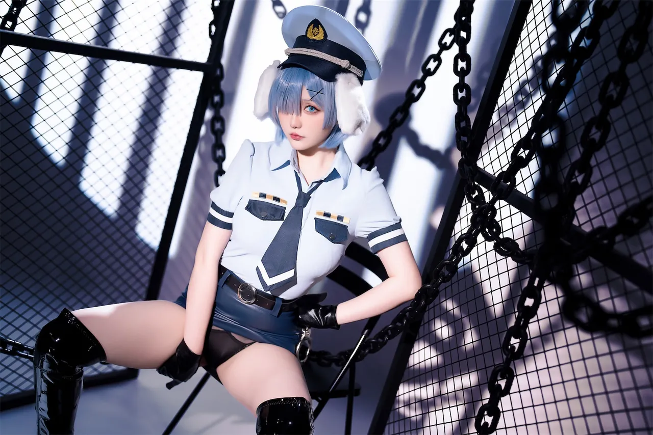 Hoshilily (星之迟迟) Rem Dog-Eared Police Officer - ReZero-erohere17.webp