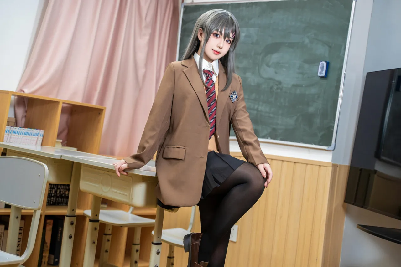 樱岛麻衣-erohere366.webp