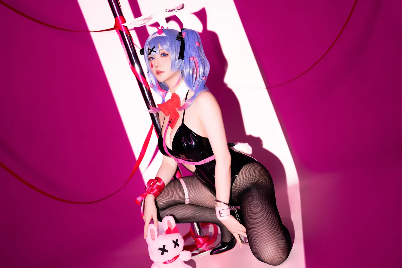 Hoshilily May 2024 Plan B - Hatsune Miku Rabbit Hole-erohere36.webp