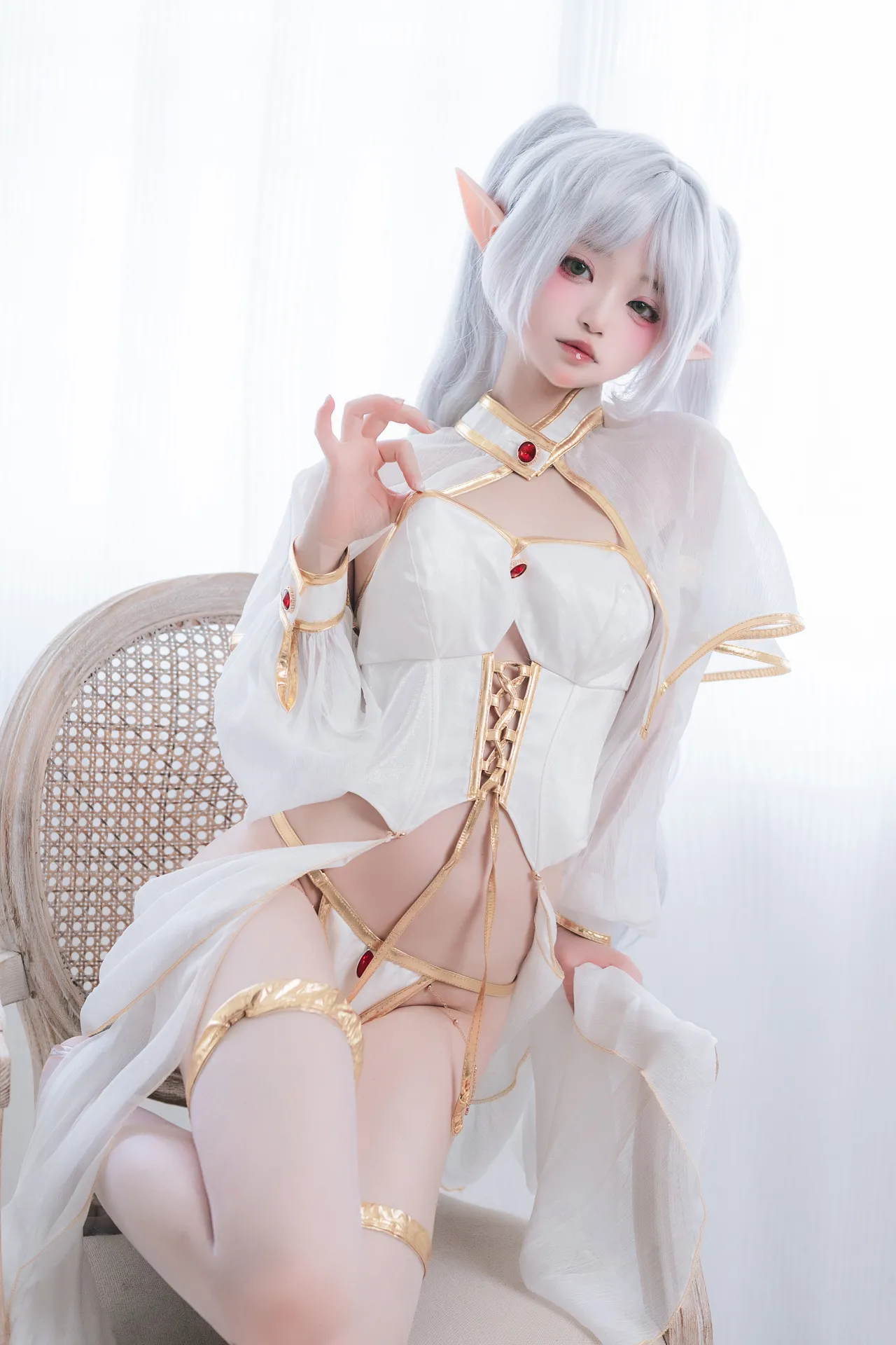Irisuare 愛莉 葬送的芙莉莲-erohere10.webp