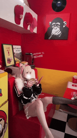 Irisuare 愛莉 Mococo-erohere29.gif