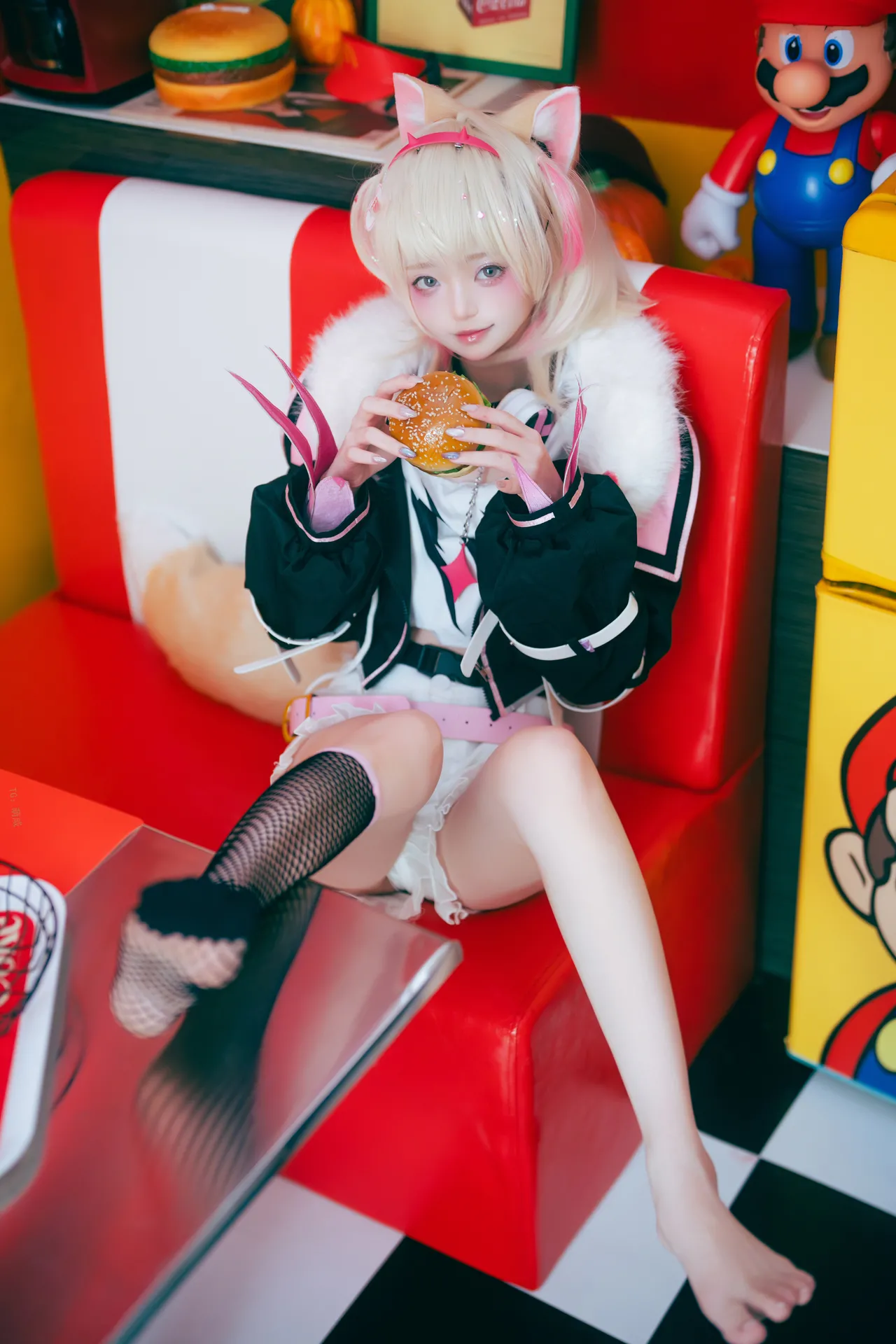 Irisuare - Mococo-erohere3.webp