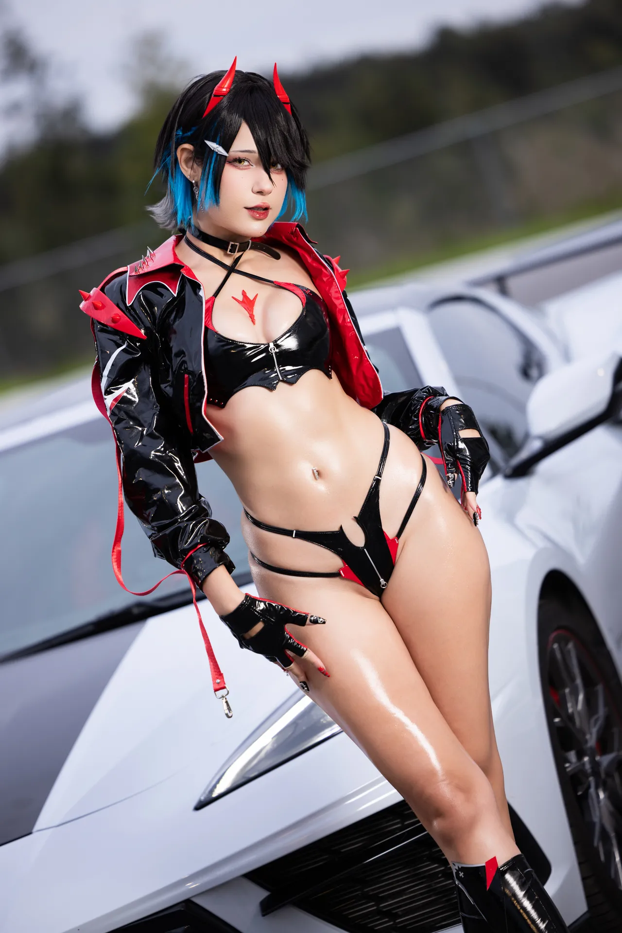 JeanWanWan - Race Queen Ulrich