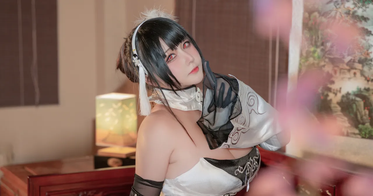KANEKO_咔喵 - 碧蓝航线 镇海 白旗袍-erohere9.webp