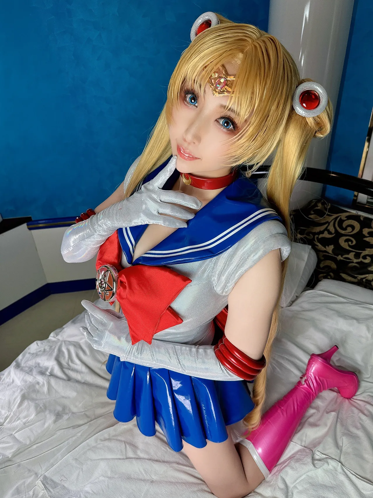 KURUPIKA (Momoiru Reku) セラムンホテル-erohere140.webp