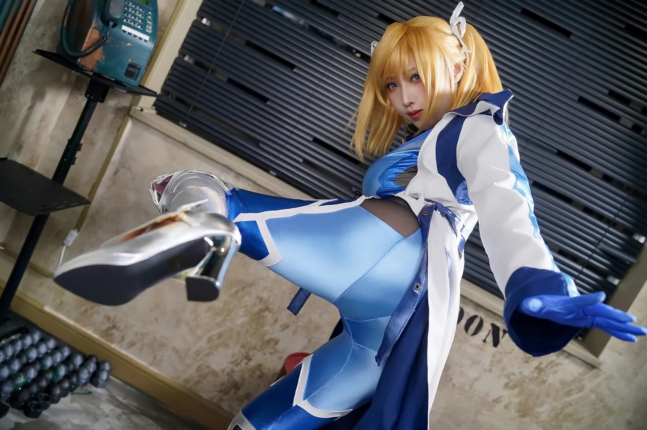 KURUPIKA (Momoiru Reku) 対魔忍 紅-erohere61.webp