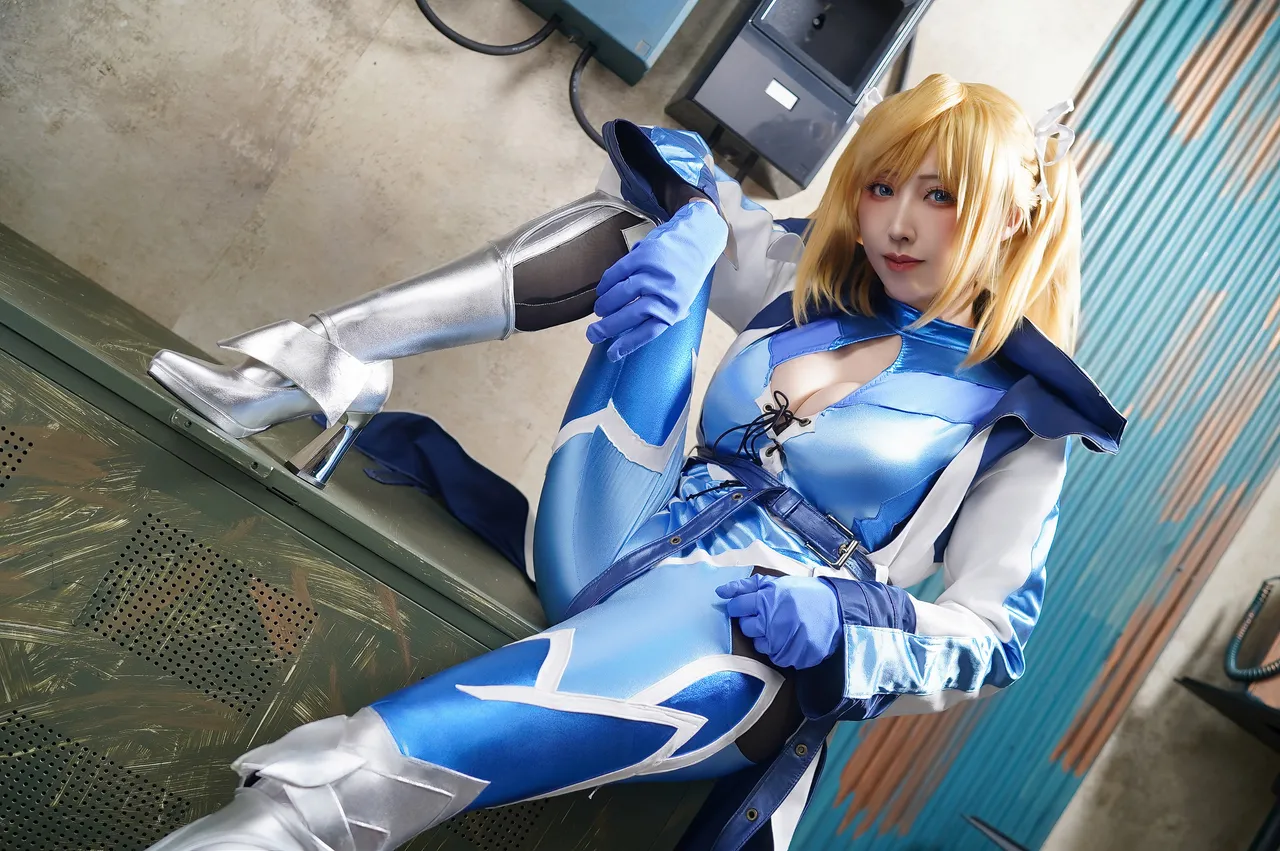 KURUPIKA (Momoiru Reku) 対魔忍 紅-erohere65.webp