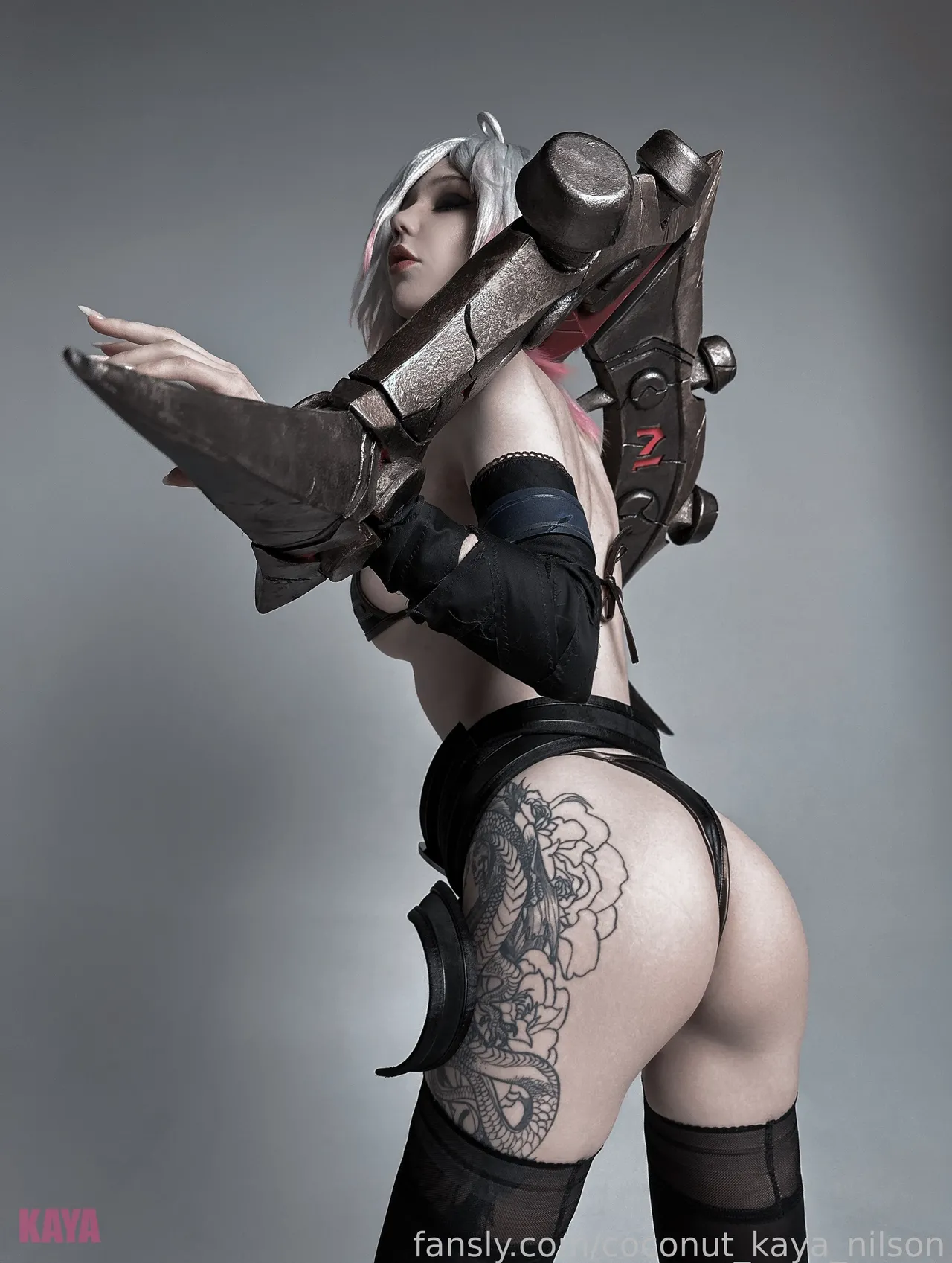 Kaya Nilson - Briar-erohere49.webp