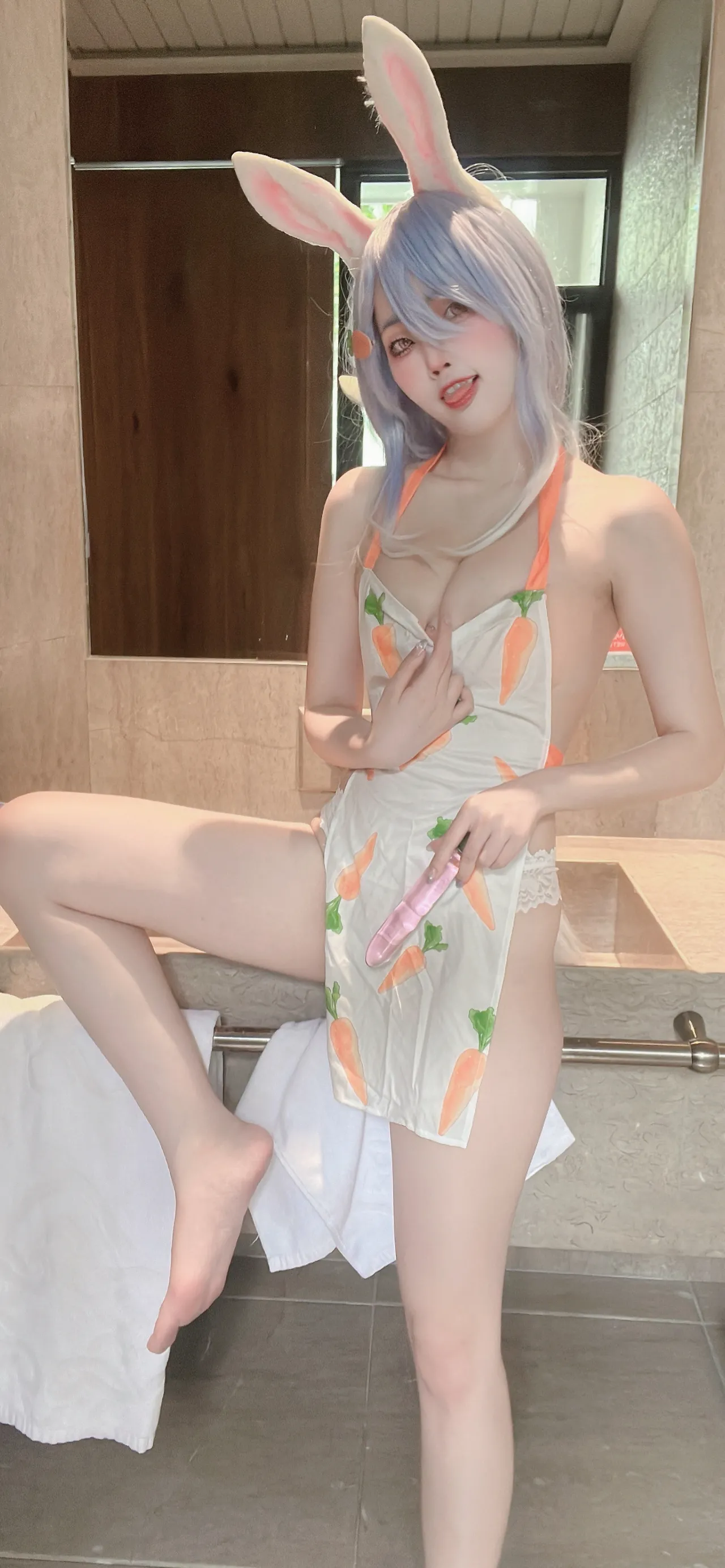 Kina-Pekora Mama-erohere29.webp