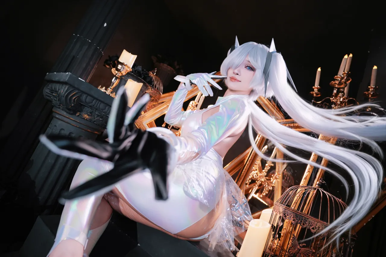 King Angel Cinderella-erohere19.webp