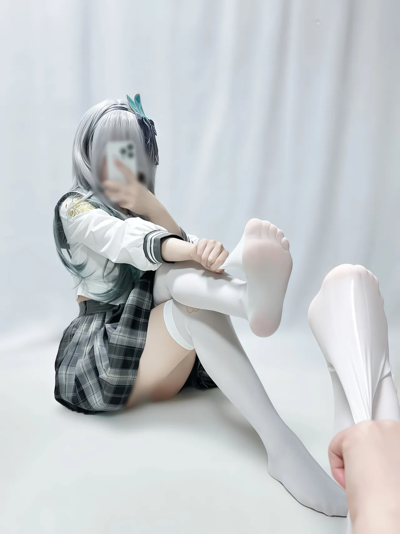 Kuru - Firefly-erohere2.webp