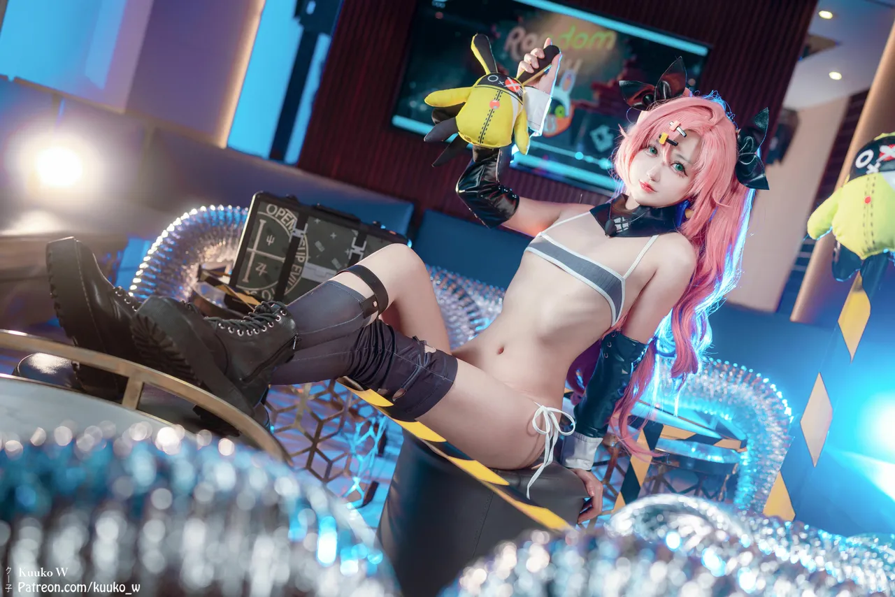 KuukoW - Nicole-erohere15.webp