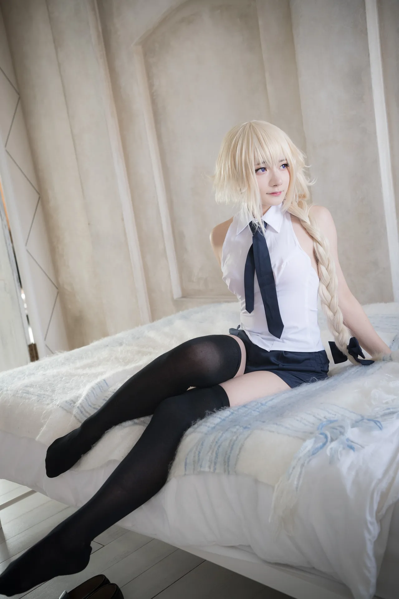 Lapin Angelia - Jeanne D'arc-erohere6.webp