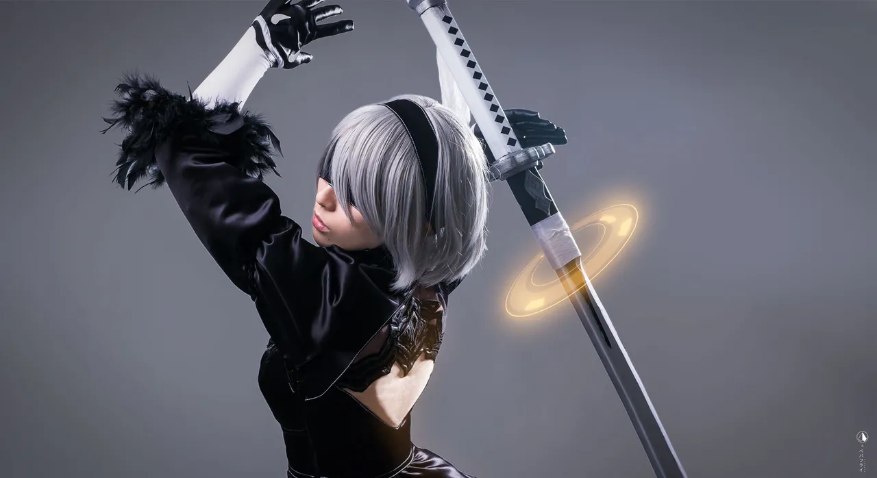 Larissa Rochefort - 2B-erohere7.webp