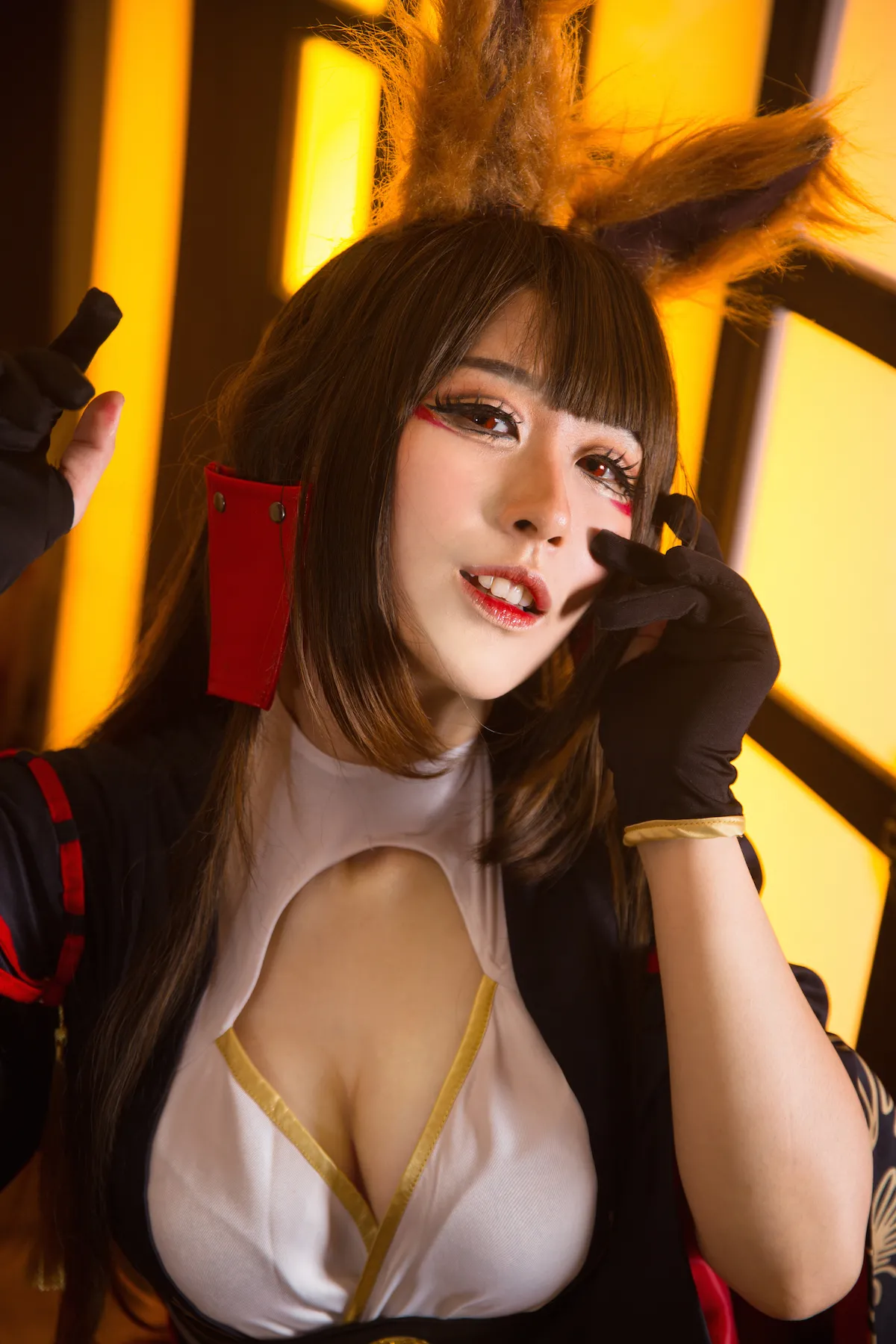 Larissa Rochefort - Akagi-erohere2.webp
