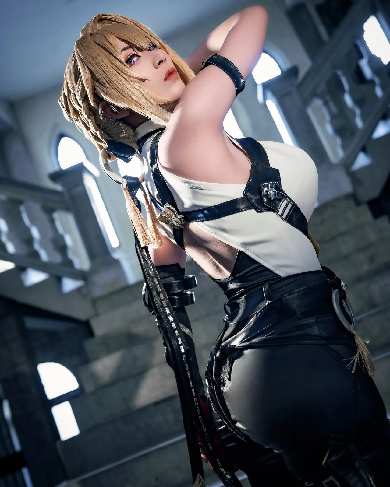 Larissa Rochefort - Evelyn Chevalier-erohere6.webp