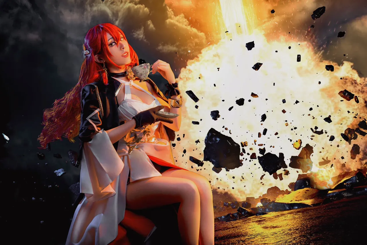 Larissa Rochefort - Himeko-erohere2.webp