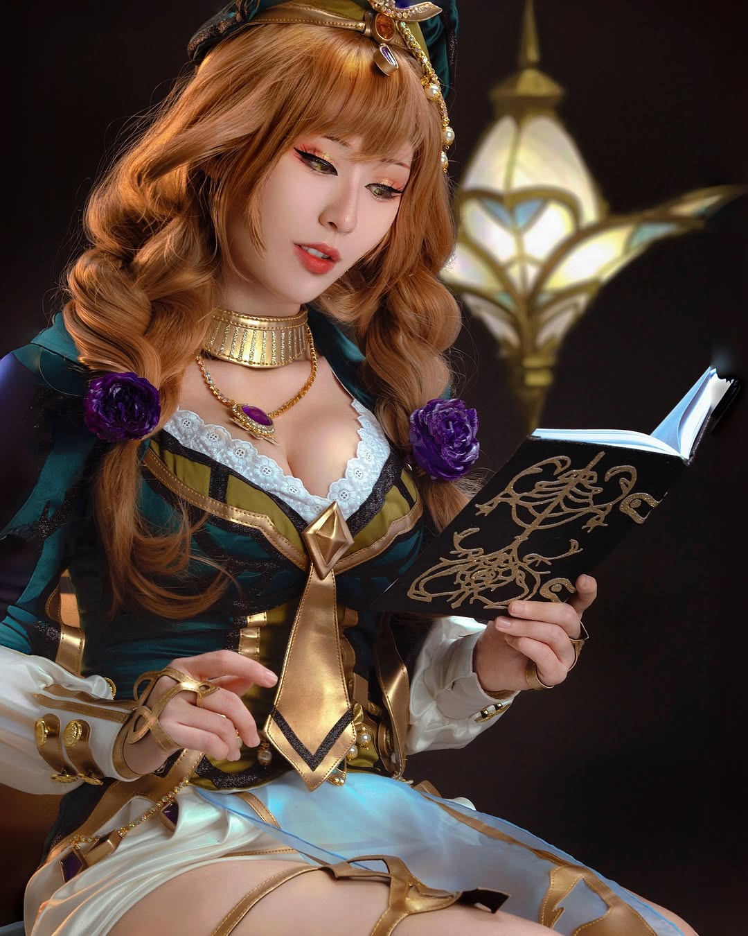 Larissa Rochefort - Lisa-erohere6.jpg