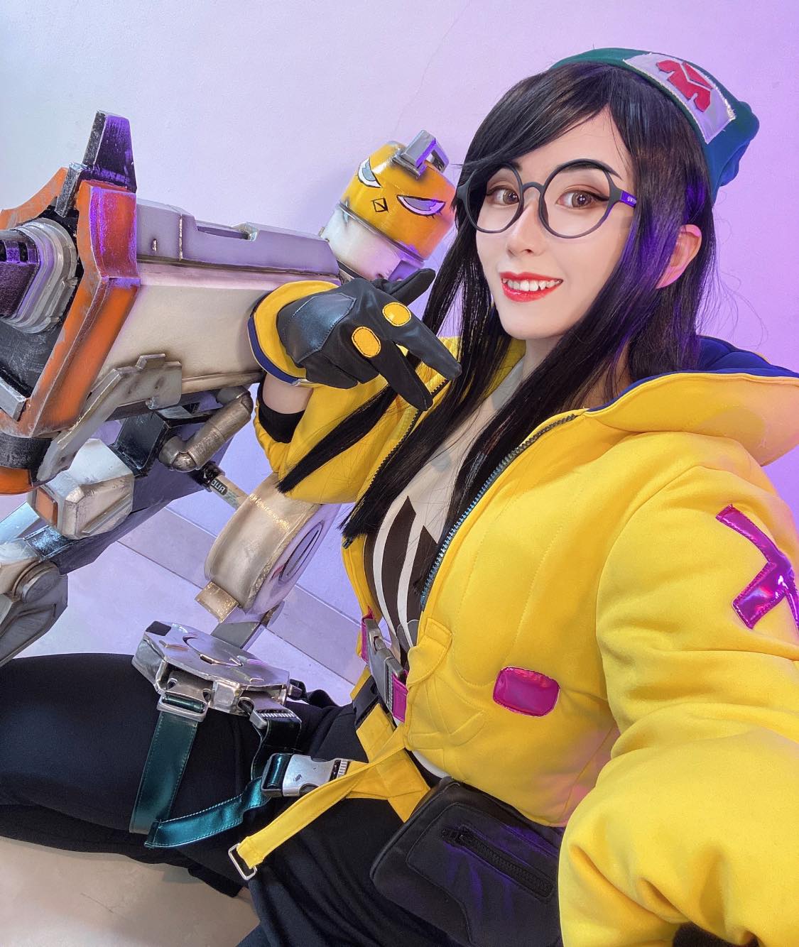Larissa Rochefort Cosplay Collection 2021-erohere74.jpg