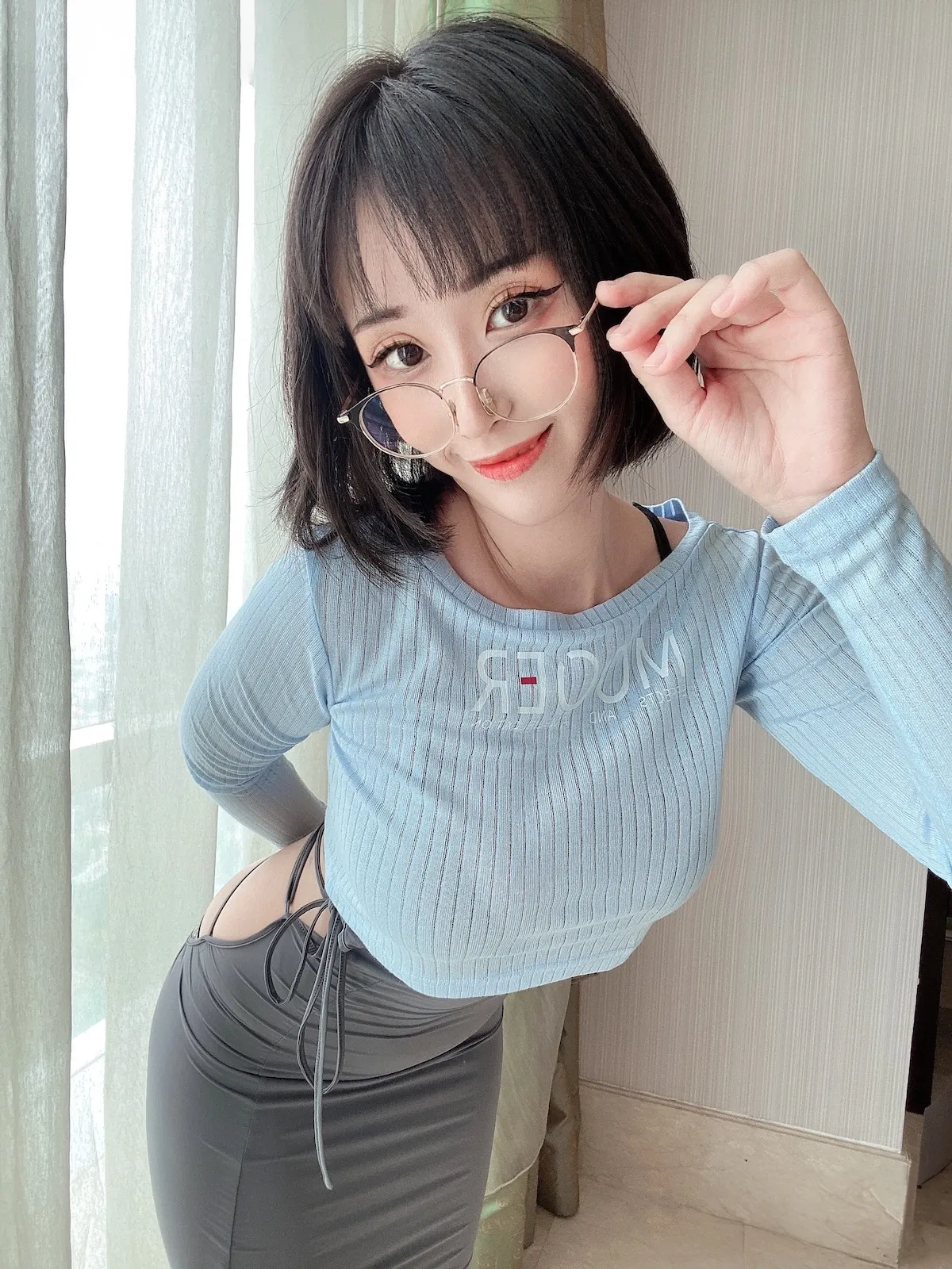 Larissa Rochefort Hitomio-erohere8.webp