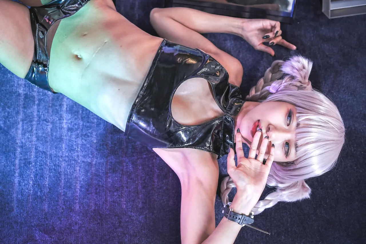 Loss Time - Call of the Night Nazuna Nanakusa Cosplay Photobook Negoto Hitsuji-erohere570.webp