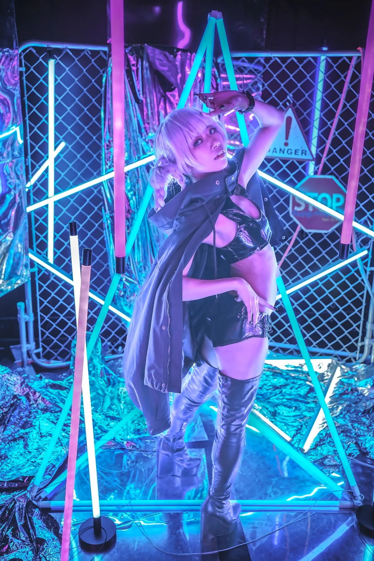 Loss Time - Call of the Night Nazuna Nanakusa Cosplay Photobook Negoto Hitsuji-erohere588.webp