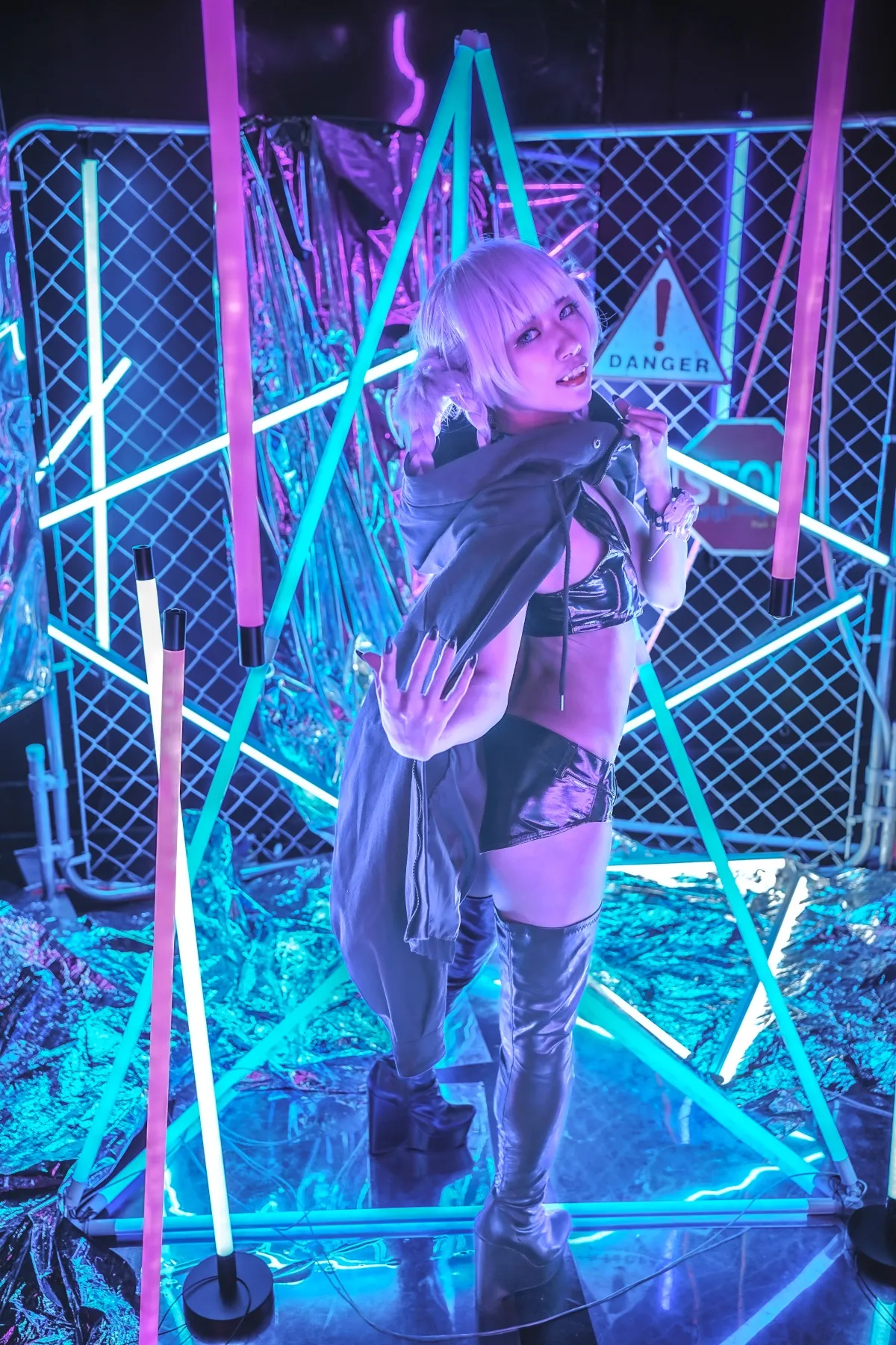 Loss Time - Call of the Night Nazuna Nanakusa Cosplay Photobook Negoto Hitsuji-erohere590.webp
