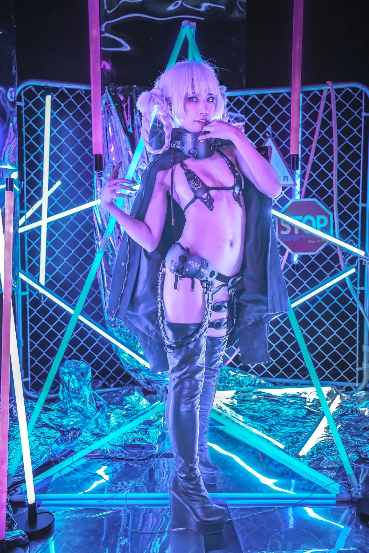 Loss Time - Call of the Night Nazuna Nanakusa Cosplay Photobook Negoto Hitsuji-erohere610.webp