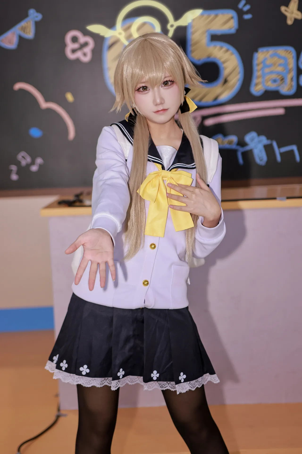 Lunana - Hifumi-erohere8.webp