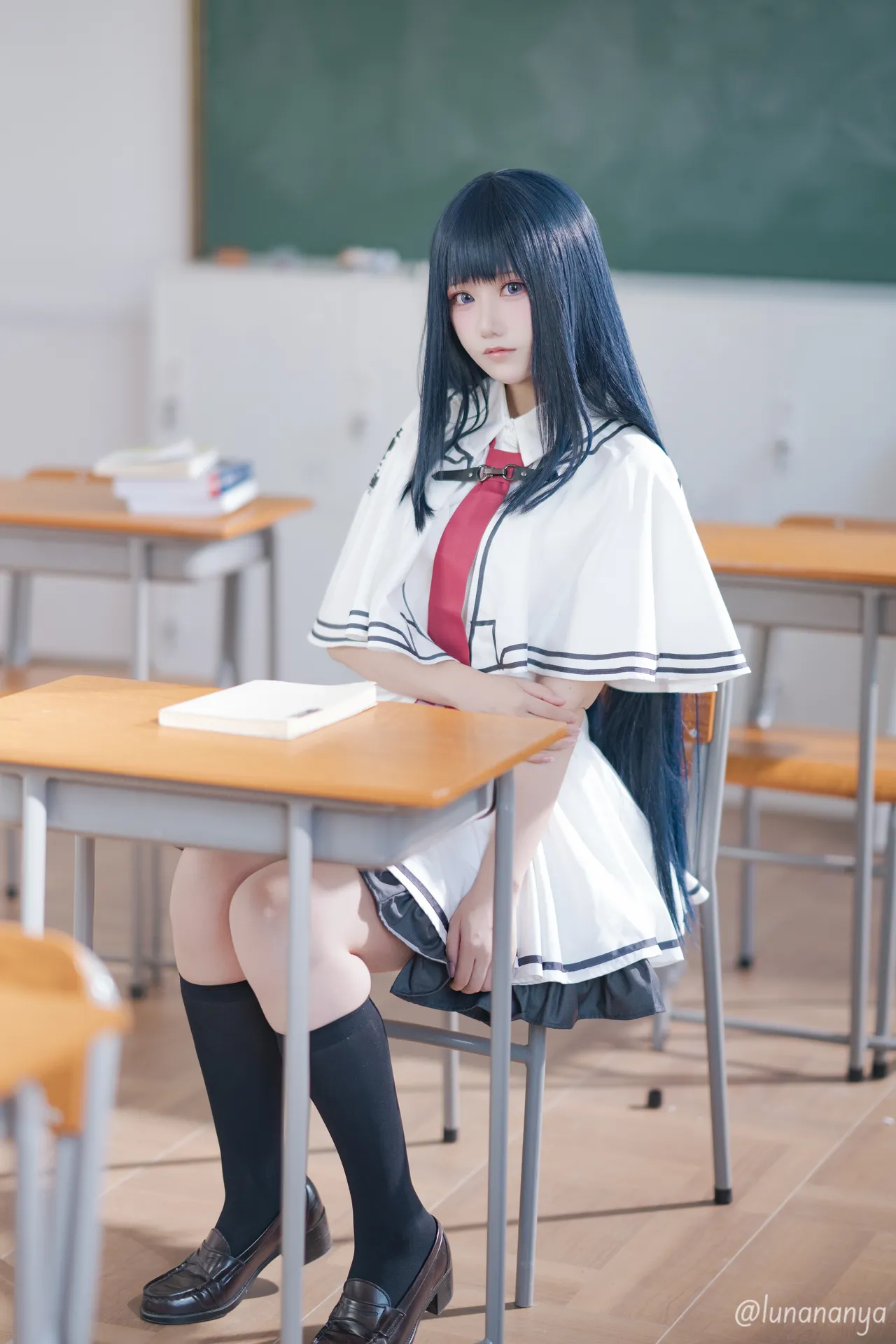 Lunananya - Takashima Zakuro-erohere9.webp