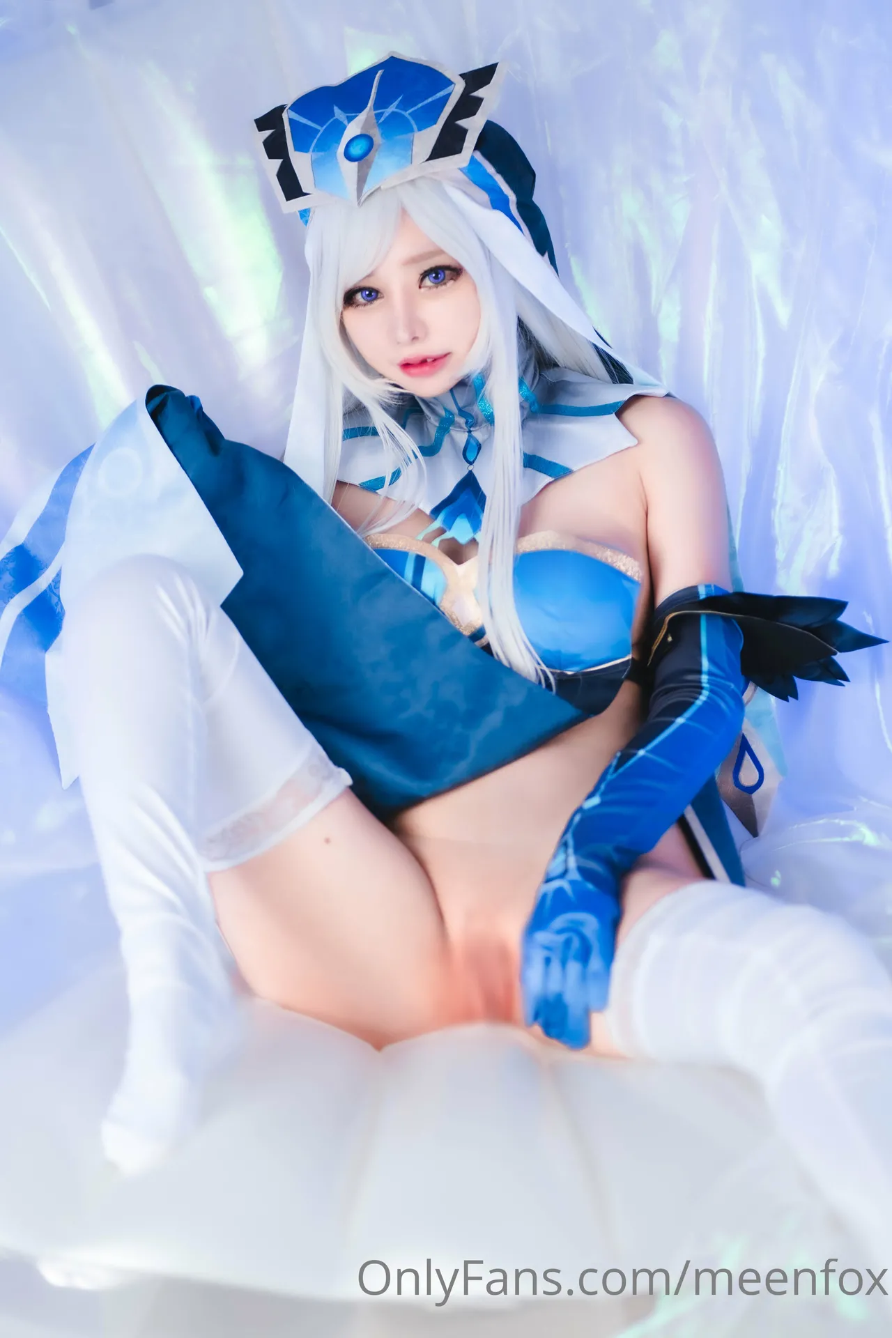 Meenfox - Mirror Maiden-erohere17.webp