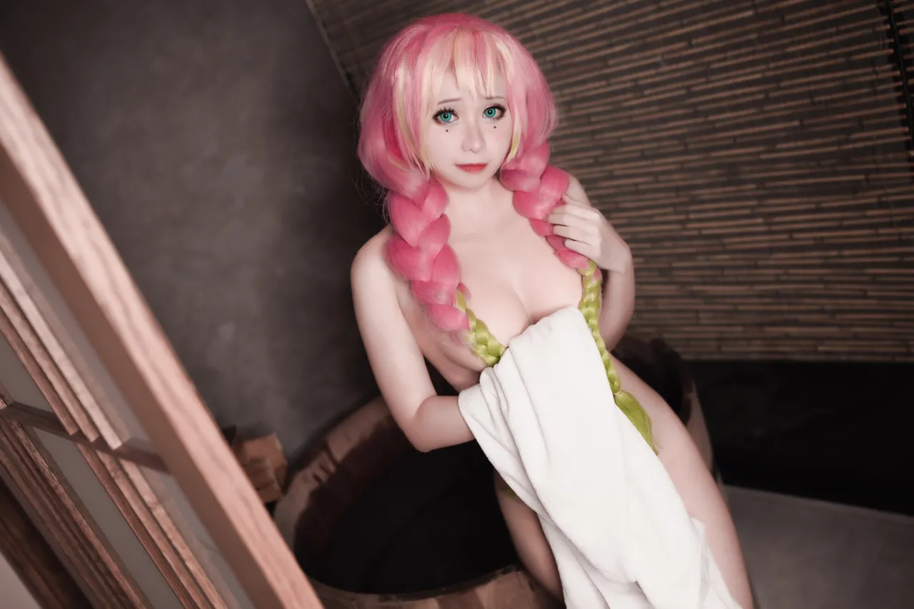 Meenfox cosplay Mitsuri Kanroji - Kimetsu no Yaiba-erohere28.webp