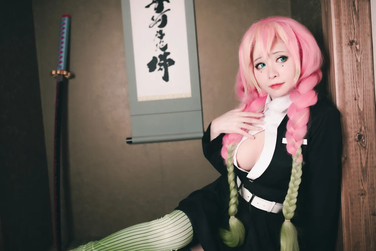Meenfox cosplay Mitsuri Kanroji - Kimetsu no Yaiba-erohere5.webp