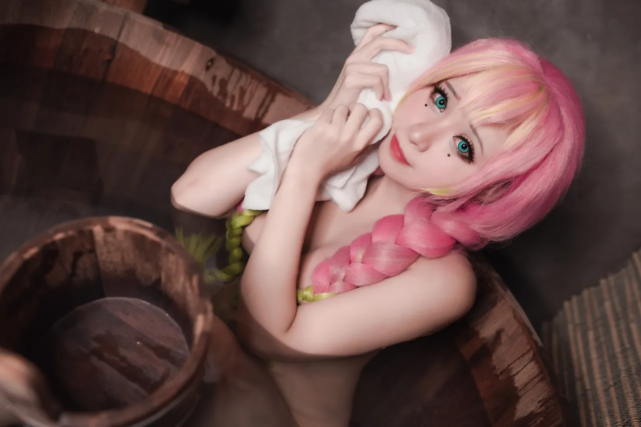 Meenfox cosplay Mitsuri Kanroji - Kimetsu no Yaiba-erohere8.webp